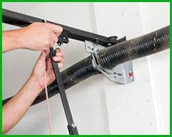 Master Garage Door Service Sandy Springs, GA 404-891-1238 - sidebar-spring-t-07-gr-19m